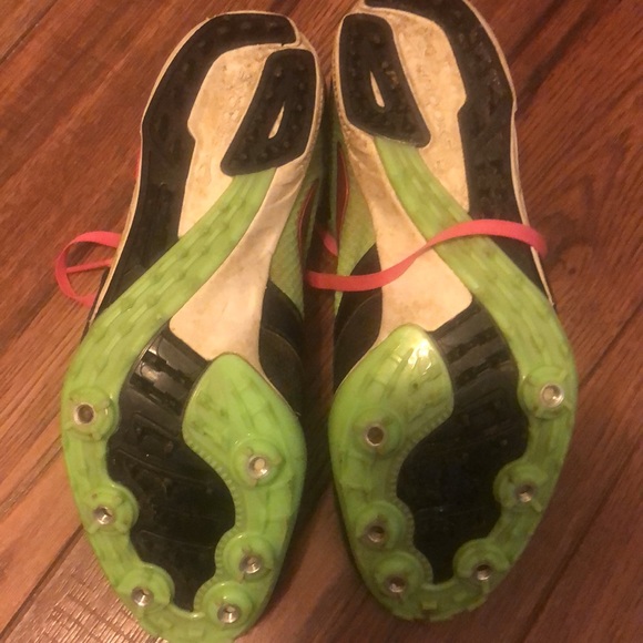 Brooks track and field spikes - Picture 2 of 6